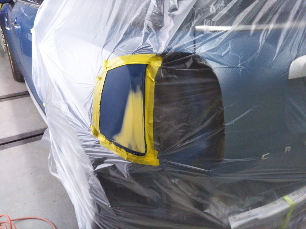 ミニ、クロスオーバー、クォーターパネル、リアバンパー、キズ、凹み、修理、塗装、