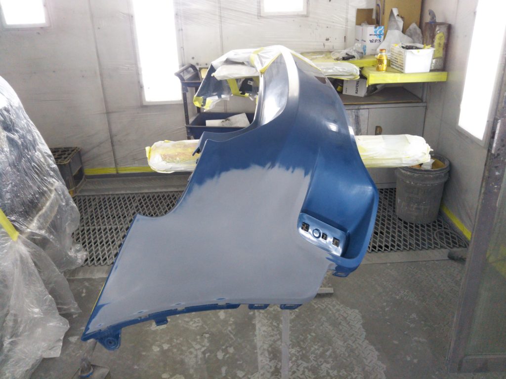 ミニ、クロスオーバー、クォーターパネル、リアバンパー、キズ、凹み、修理、塗装、