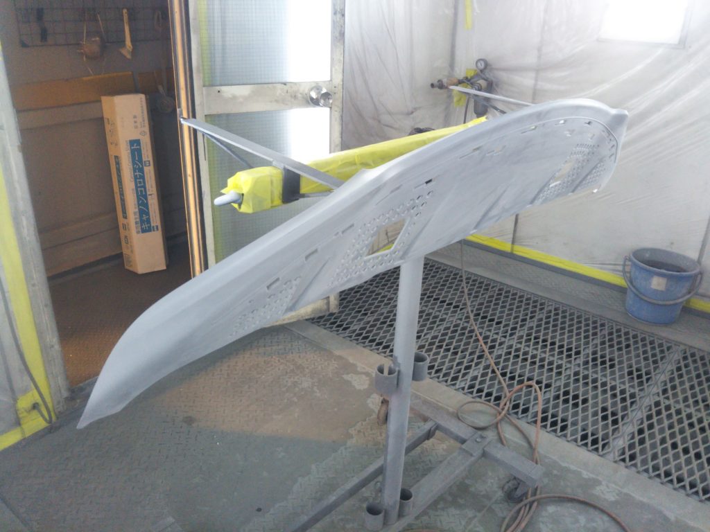 ポルシェ、ケイマン、フロントスポイラー、フロントフロアーパネル、キズ、凹み、変形、修理、交換、塗装、