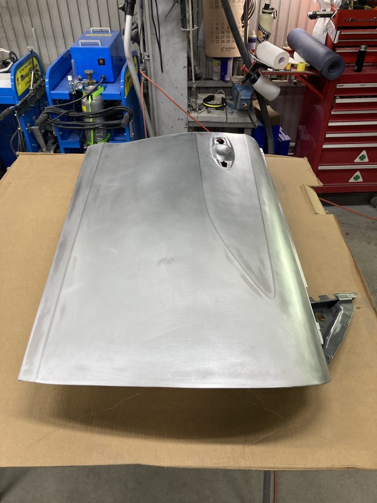 プジョー508、フロントドア、リアドア、クォーターパネル、キズ、凹み、修理、交換、塗装、