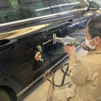 フォルクスワーゲン、パサート、 フロントバンパー、フロントフェンダー、リアドア、リアバンパー、キズ、凹み、修理、塗装、