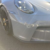 ポルシェ、992、GT3、フロントバンパー、キズ、凹み、修理、塗装、