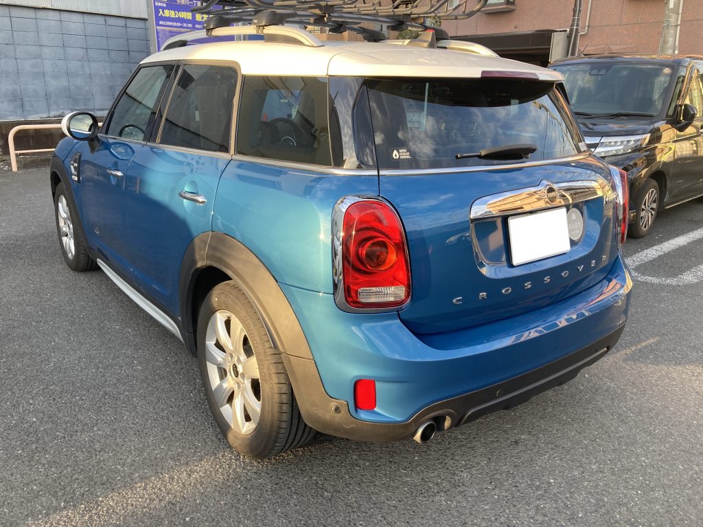 ミニ、クロスオーバー、クォーターパネル、リアバンパー、キズ、凹み、修理、塗装、