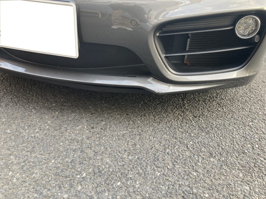 ポルシェ、ケイマン、フロントスポイラー、フロントフロアーパネル、キズ、凹み、変形、修理、交換、塗装、