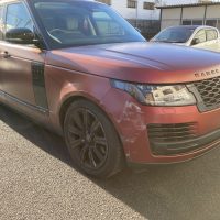 ランドローバー、レンジローバー、フロントバンパー、ヘッドライト、フロントフェンダー、キズ、凹み、交換、塗装、マジョーラカラー、