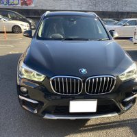 BMW、X1、リアドア、クォーターパネル、リアアーチモール、キズ、凹み、修理、交換、塗装、