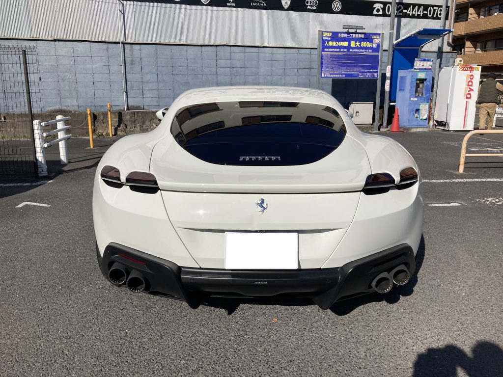 フェラーリ、ローマ、凹み、修理、アルミパネル、塗装、