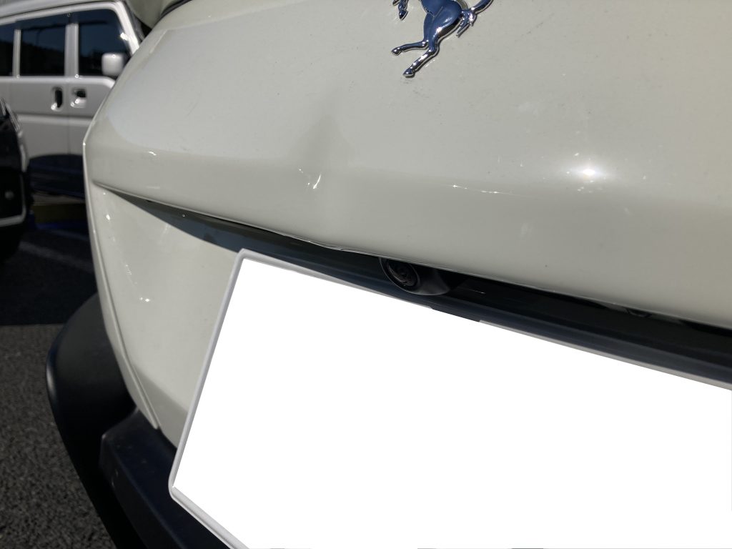 フェラーリ、ローマ、凹み、修理、アルミパネル、塗装、