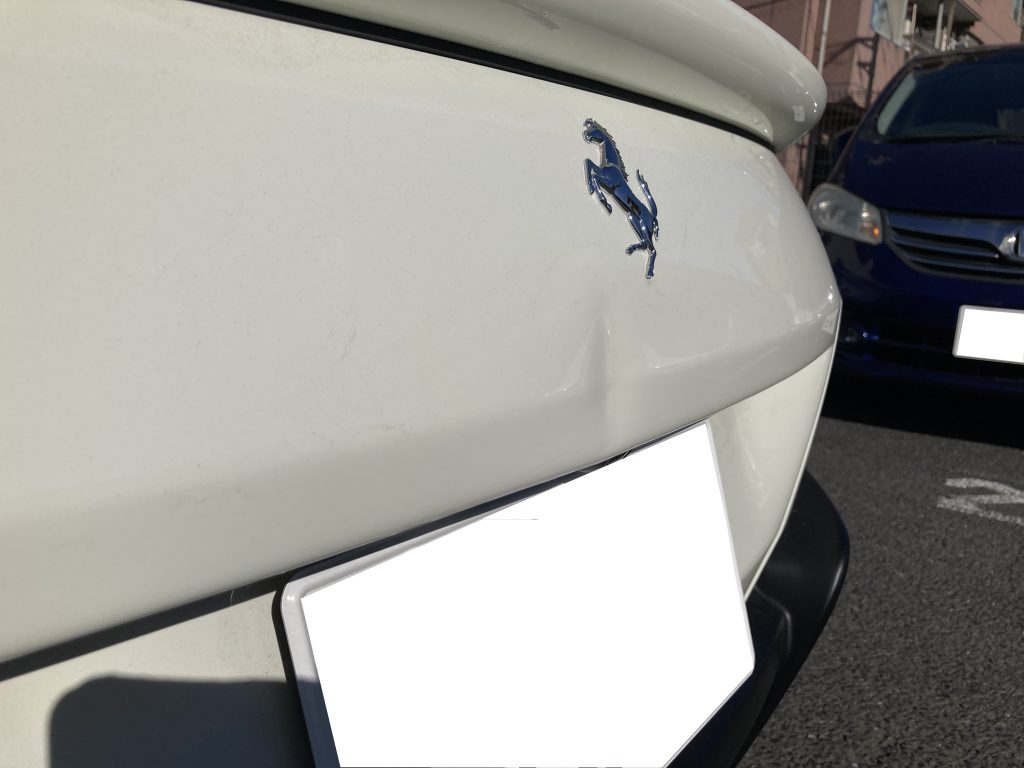 フェラーリ、ローマ、凹み、修理、アルミパネル、塗装、