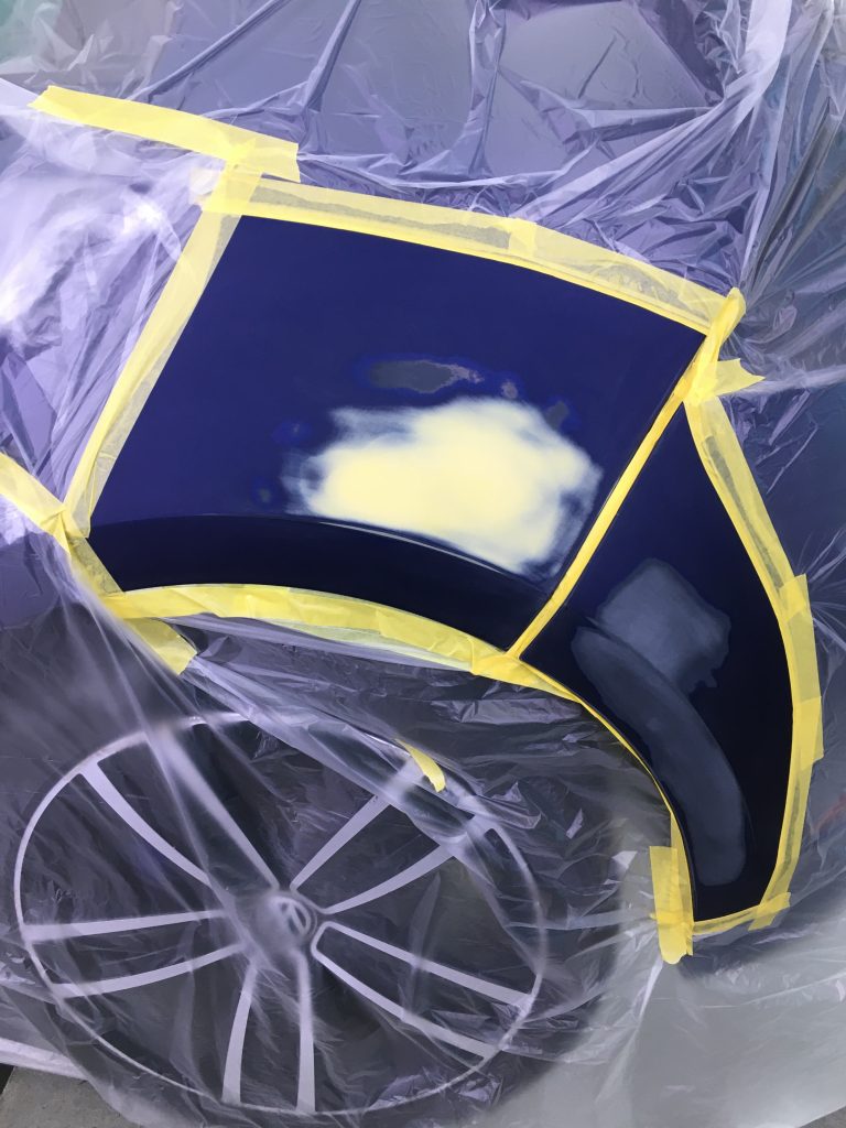 フォルクスワーゲン、ゴルフ、フロントバンパー、クォーターパネル、リアバンパー、アルミホイール、キズ、凹み、修理、交換、塗装、