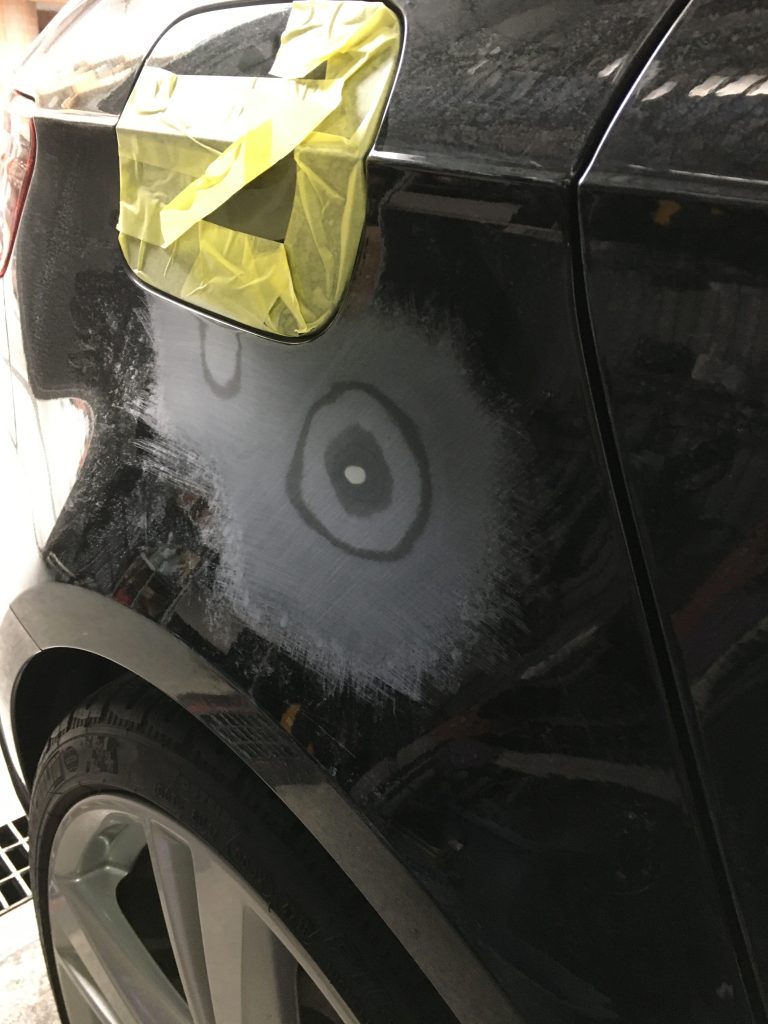 アウディ、S3、フロントバンパー、フロントフェンダー、フロントドア、リアドア、クォーターパネル、ロッカーカバー、キズ、凹み、割れ、修理、交換、塗装、