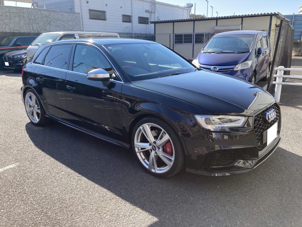 アウディ、S3、フロントバンパー、フロントフェンダー、フロントドア、リアドア、クォーターパネル、ロッカーカバー、キズ、凹み、割れ、修理、交換、塗装、