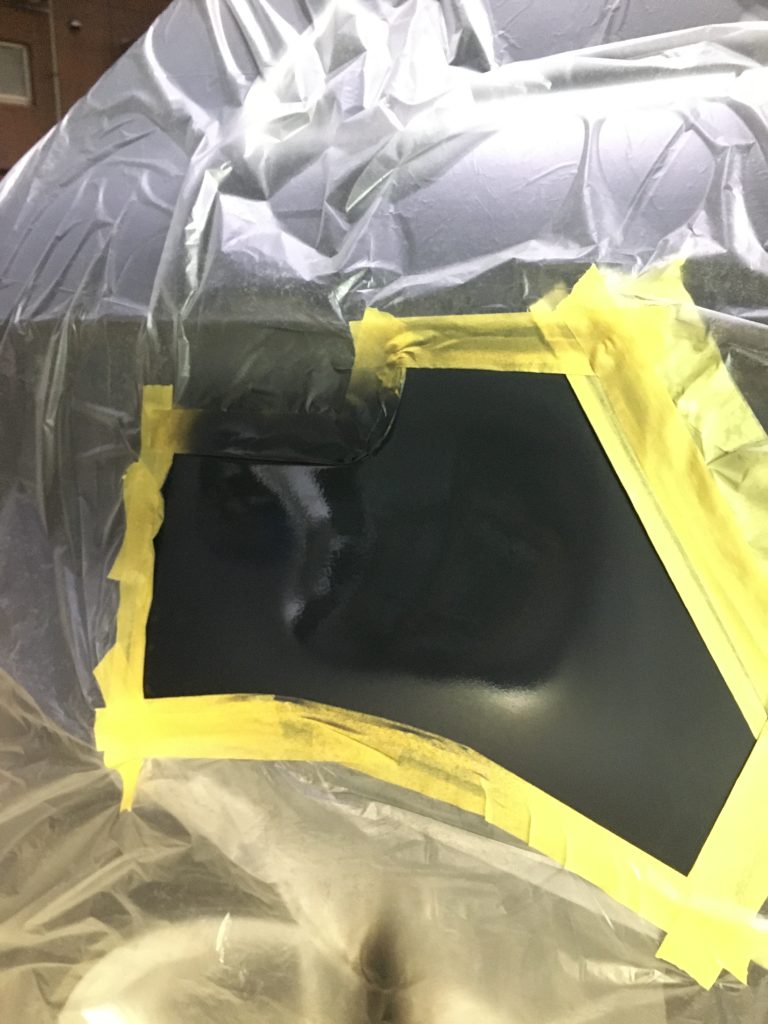 アウディ、S3、フロントバンパー、フロントフェンダー、フロントドア、リアドア、クォーターパネル、ロッカーカバー、キズ、凹み、割れ、修理、交換、塗装、