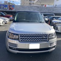 ランドローバー、レンジローバー、フロントバンパー、フロントドア、リアドア、クォーターパネル、リアバンパー、キズ、凹み、変形、修理、塗装、