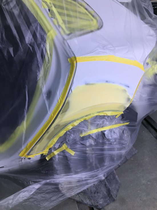 ボルボ、V40、クォーターパネル、リアバンパー、キズ、修理、塗装、