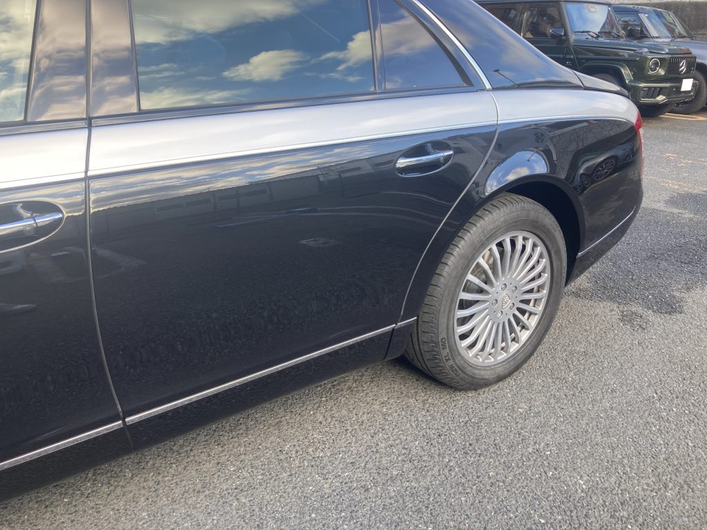 メルセデスベンツ、マイバッハ、Sクラス、リアドア、クォーターパネル、キズ、凹み、修理、塗装、