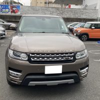 ランドローバー、レンジローバースポーツ、フロントバンパー、フロントフェンダー、リアドア、クォーターパ根雨、リアバンパー、キズ、凹み、修理、塗装、