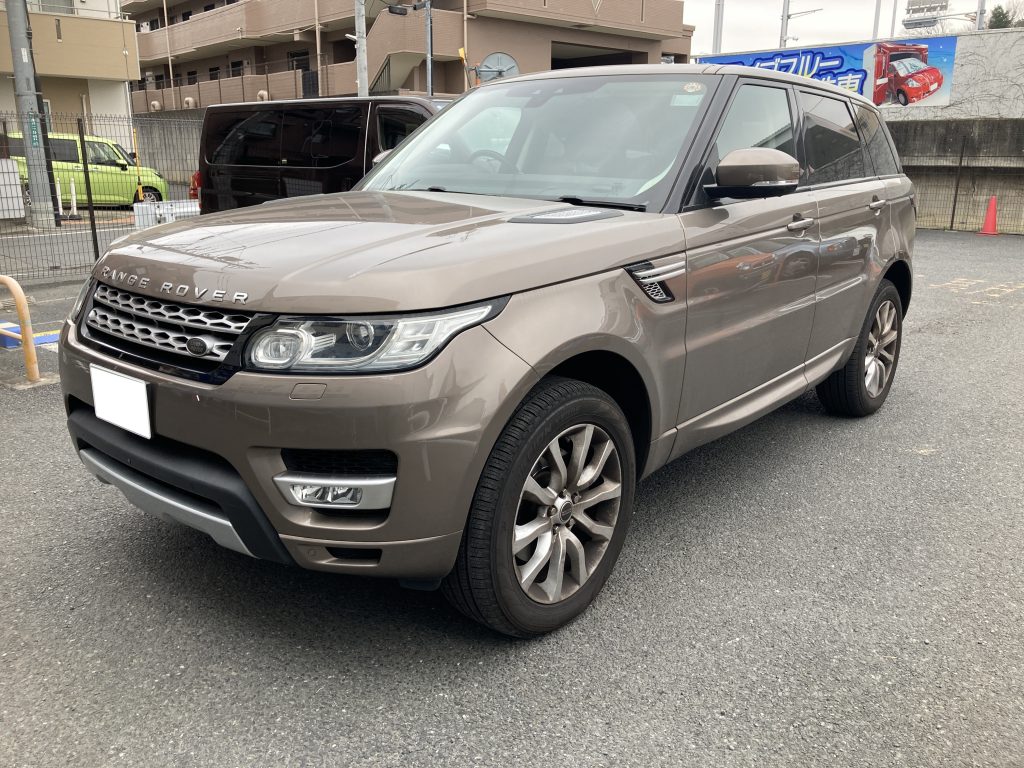 ランドローバー、レンジローバースポーツ、フロントバンパー、フロントフェンダー、リアドア、クォーターパ根雨、リアバンパー、キズ、凹み、修理、塗装、