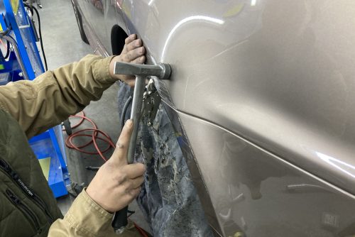 ランドローバー、レンジローバースポーツ、フロントバンパー、フロントフェンダー、リアドア、クォーターパ根雨、リアバンパー、キズ、凹み、修理、塗装、